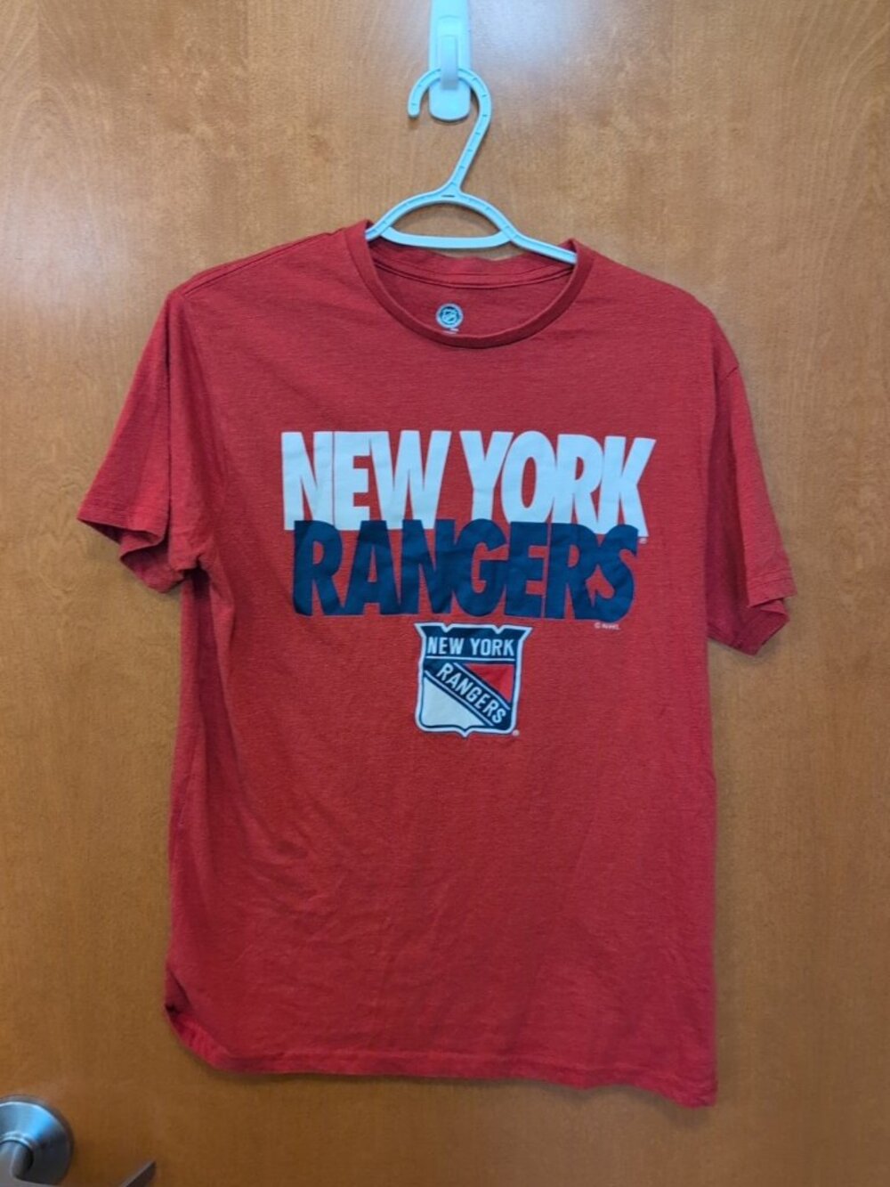 NHL Shirt Mens M Red‎ White Blue Short Sleeve Tee New York Rangers Solid